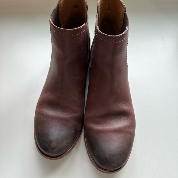 Sofft Selby brown boots.  11 M - Picture 6 of 15